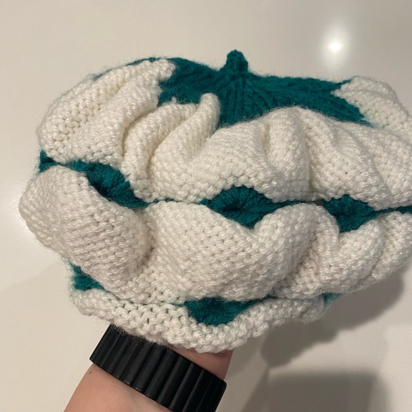 Women beanie - Picture 3 of 3